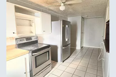 702 Saint Lawrence River Road, Conroe, TX 77316 - Photo 5