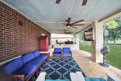 7714 Heron Lakes Drive, Houston, TX 77064 - Photo 41