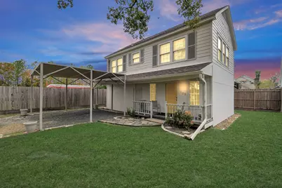 109 Amundsen Street, Houston, TX 77009 - Photo 35