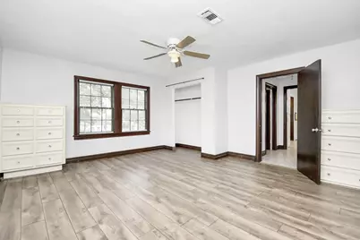 109 Amundsen Street, Houston, TX 77009 - Photo 11