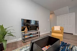 8204 Furray Rd, Houston, TX 77028 - Photo 3