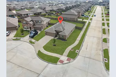 826 Green Clover Lane, Rosharon, TX 77583 - Photo 3