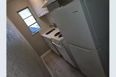 2501 Yoakum Boulevard #13, Houston, TX 77006 - Photo 7