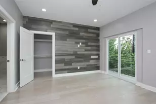 309 E 43rd St, Houston, TX 77022 - Photo 19