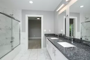 309 E 43rd St, Houston, TX 77022 - Photo 27