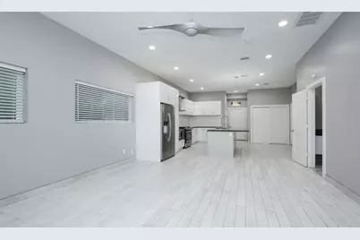 309 E 43rd Street #A, Houston, TX 77022 - Photo 17