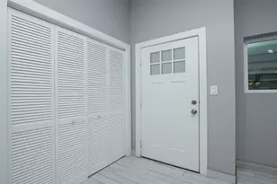 309 E 43rd St, Houston, TX 77022 - Photo 7