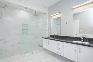 309 E 43rd St, Houston, TX 77022 - Photo 23