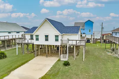 12922 Jolly Roger Drive, Freeport, TX 77541 - Photo 3