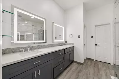 39 Oakmere Place, Sugar Land, TX 77479 - Photo 17