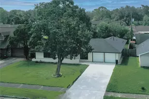 210 Outlook Dr, Houston, TX 77034 - Photo 21