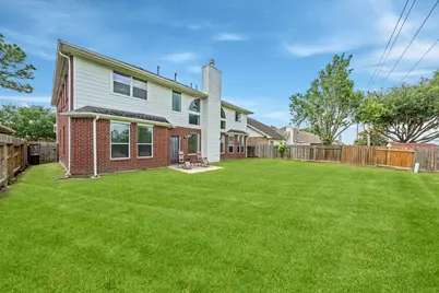 10319 Stan Brook Drive, Houston, TX 77089 - Photo 45