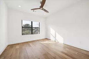 1739 Ojeman Point Ln, Houston, TX 77055 - Photo 25