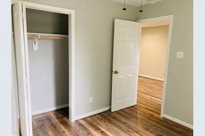 807 71st Street, Houston, TX 77011 - Photo 5