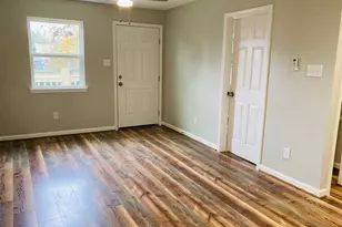 807 71st St, Houston, TX 77011 - Photo 3