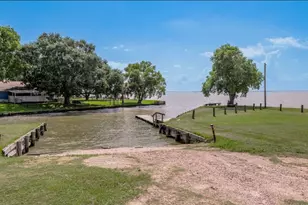 121 W Lakeview Dr, Point Blank, TX 77364 - Photo 7