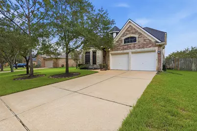 13806 Cove Landing Lane, Rosharon, TX 77583 - Photo 3