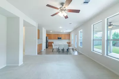 19427 Remington Prairie Drive, Houston, TX 77073 - Photo 7