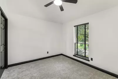 11915 Helene Court, Pinehurst, TX 77362 - Photo 31