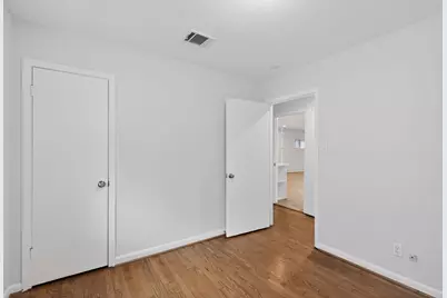 5014 Viking Drive, Houston, TX 77092 - Photo 37