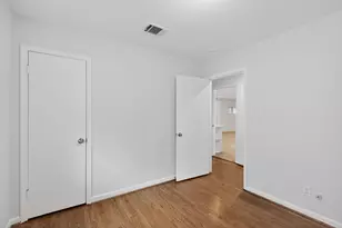 5014 Viking Dr, Houston, TX 77092 - Photo 37