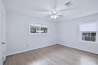 5014 Viking Drive, Houston, TX 77092 - Photo 11