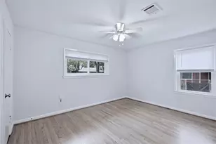 5014 Viking Dr, Houston, TX 77092 - Photo 11