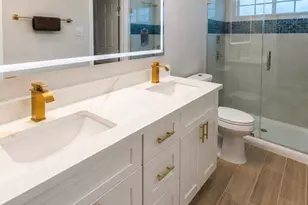 8622 Elm Lake Dr, Houston, TX 77083 - Photo 9