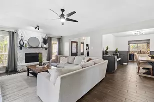 9919 Loch Dane Dr, Houston, TX 77070 - Photo 3