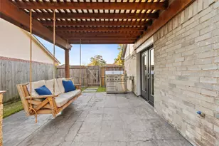 9919 Loch Dane Dr, Houston, TX 77070 - Photo 25