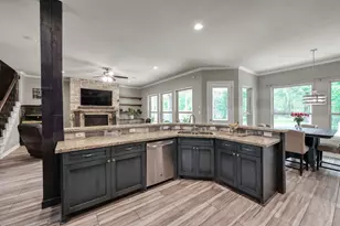 409 Ridge Lake Scenic Dr, Montgomery, TX 77316 - Photo 13