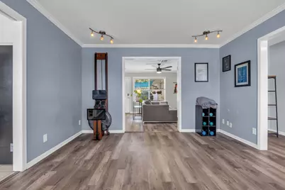 5458 Ariel Street, Houston, TX 77096 - Photo 11