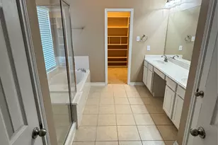 3219 Witney Way, Fresno, TX 77545 - Photo 9