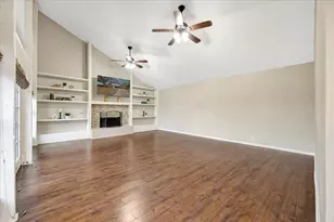 4330 Shady Springs Dr, Seabrook, TX 77586 - Photo 15