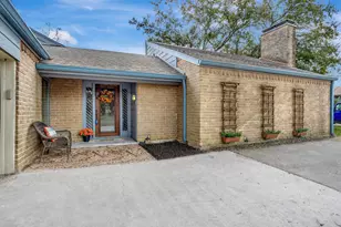 4330 Shady Springs Dr, Seabrook, TX 77586 - Photo 5