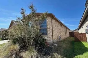 120 Birch Frst Ln, Boyd, TX 76023 - Photo 3