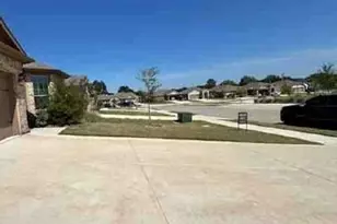 120 Birch Frst Ln, Boyd, TX 76023 - Photo 7