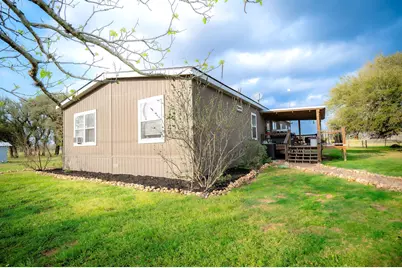 1689 County Road 315, Yoakum, TX 77995 - Photo 3