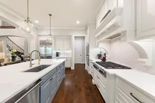 22 Marin Creek Pl, Spring, TX 77389 - Photo 9