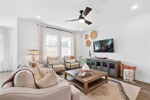 102 Lantana Ln, Huntsville, TX 77340 - Photo 5