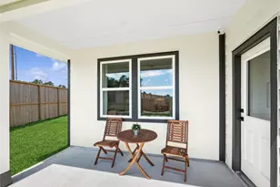 102 Lantana Ln, Huntsville, TX 77340 - Photo 17