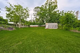 826 Rosewick St, Houston, TX 77015 - Photo 15