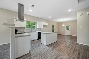 4510 Mayflower St, Houston, TX 77051 - Photo 5