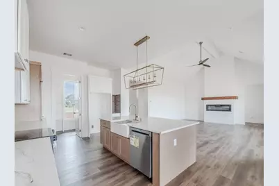 337 Buffalo Trail, Angleton, TX 77515 - Photo 21