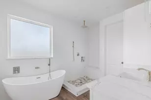 337 Buffalo Trail, Angleton, TX 77515 - Photo 35