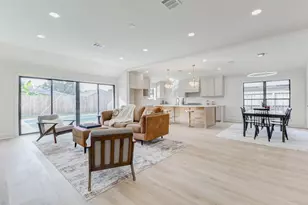 1803 Seaspray Ct, Houston, TX 77008 - Photo 9