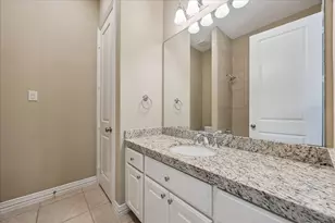 14450 Kingston Cove Ln, Houston, TX 77077 - Photo 23