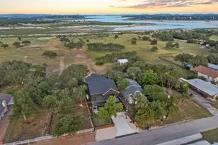 2758 Lakeshore Dr, Canyon Lake, TX 78133 - Photo 3