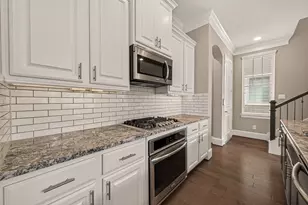 8326 Ginger Oak St, Houston, TX 77055 - Photo 23