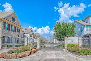 8326 Ginger Oak St, Houston, TX 77055 - Photo 25